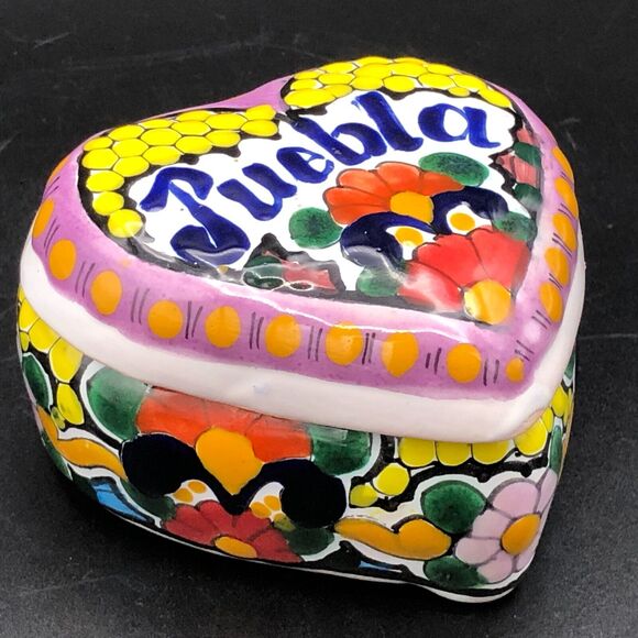 Puebla Mexico Signed Pottery Lidded Dish Handmade Trinket Jewelry Heart Flowers - Picture 1 of 10